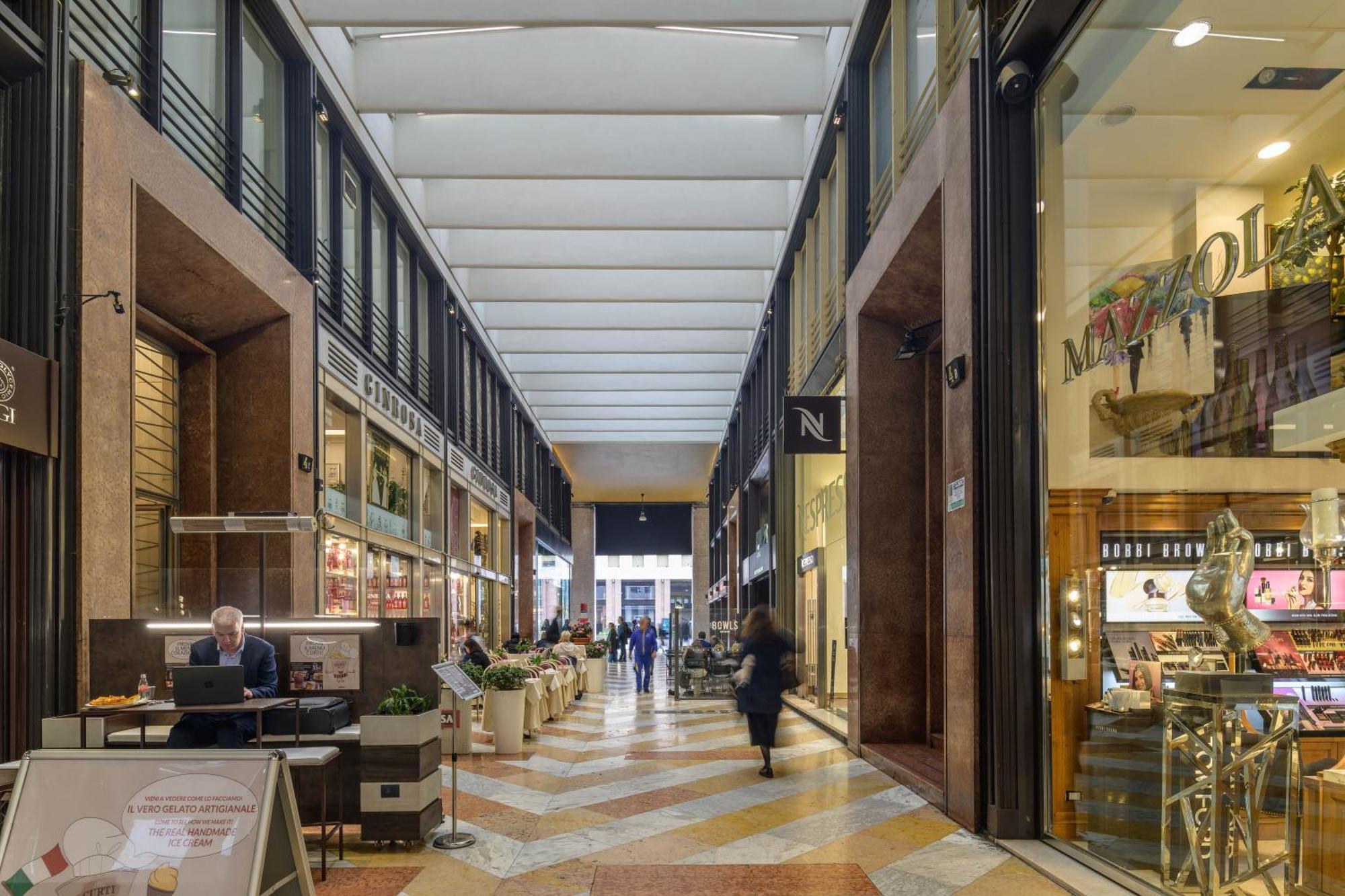 San Babila Luxury